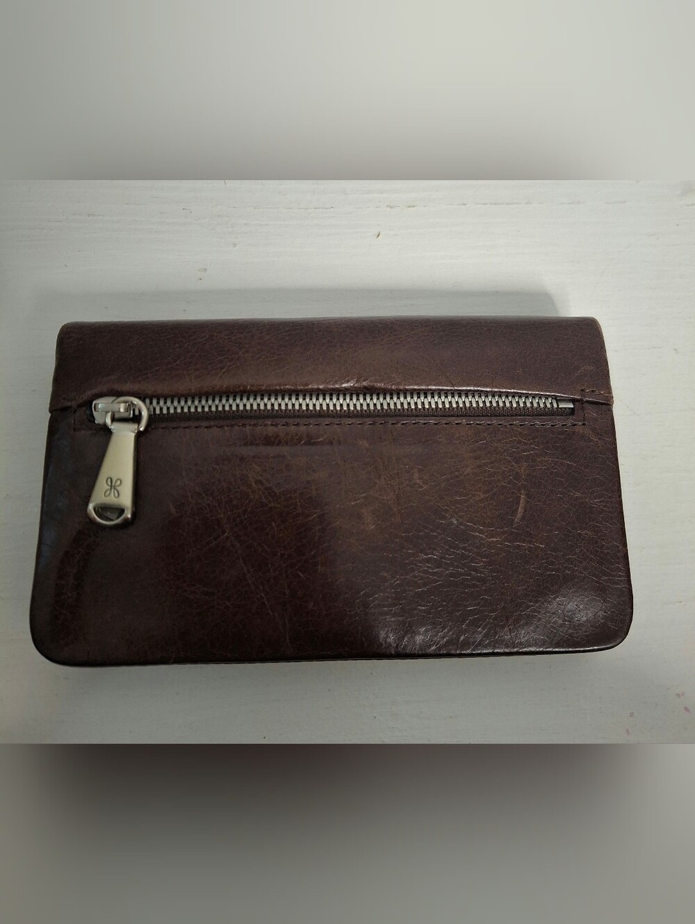 HOBO International Taupe Brown Shoulder Bag + Hobo Leather Kisslock Wallet Set - Picture 6 of 9